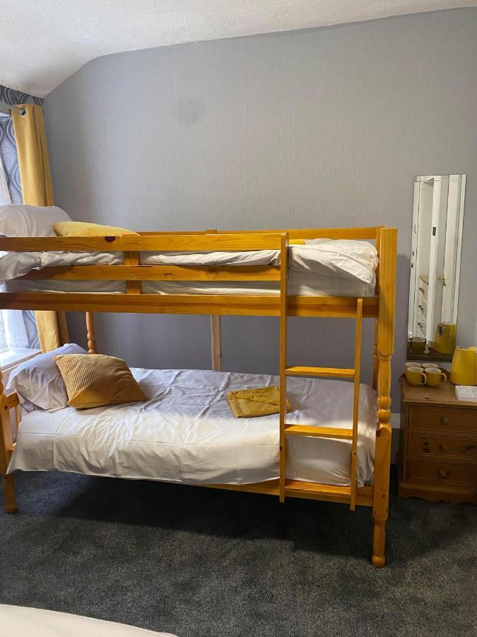 Hotel Jeanne Blackpool Luaran gambar